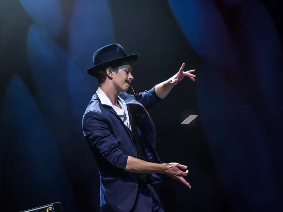 FÉLIX GUYONNET, MAGICIEN