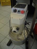 GILLES CROS - CAMION À PIZZA