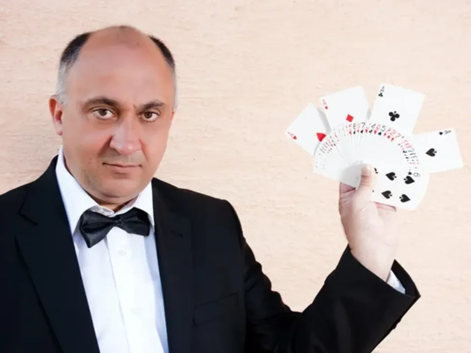 KRISTOPHE - MAGICIEN & MENTALISTE