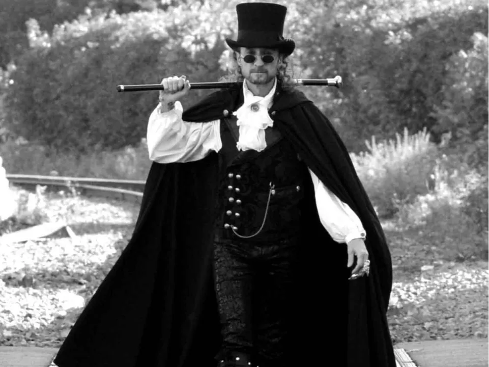 Loran - Magicien Illusionniste