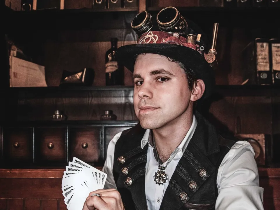 RÉMI LADORÉ MAGICIEN