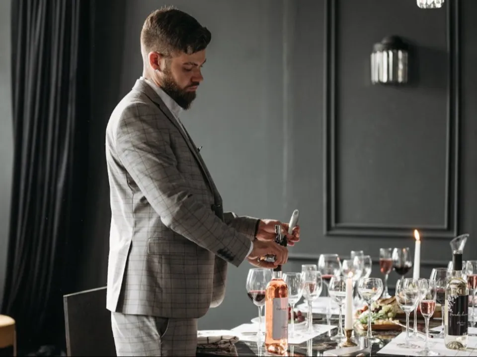 SOMMELIER À DOMICILE