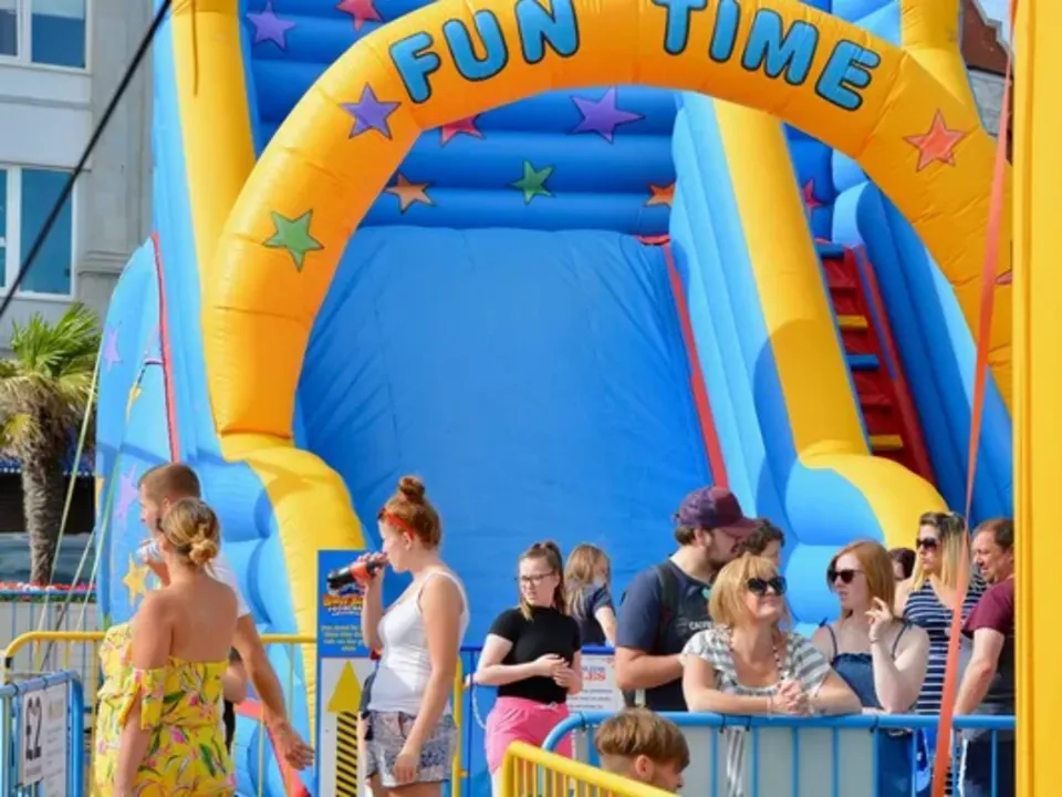 ARNAUD VOLTIGE TRAMPOLINE