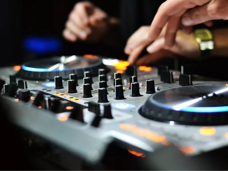 Deejaylightsonorisation