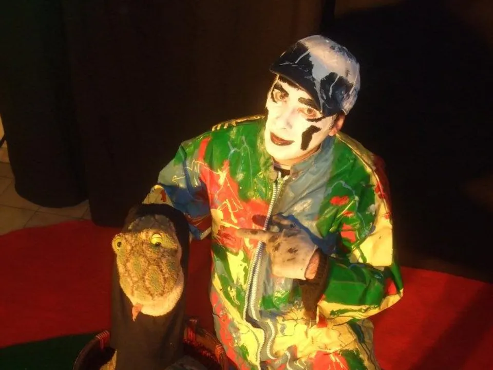 Leonard Clown Jongleu