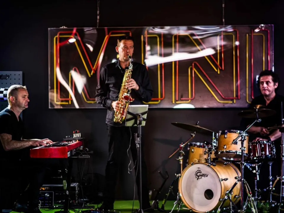 Smooth Jazz Band