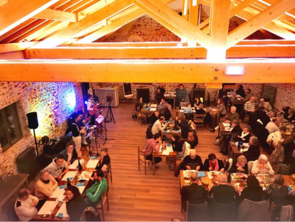 AUBERGE LES GENÊTS D'OR