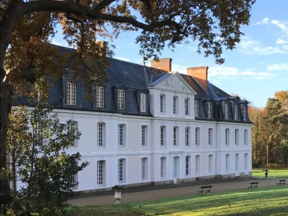 CHÂTEAU DE MAUVIÈRES