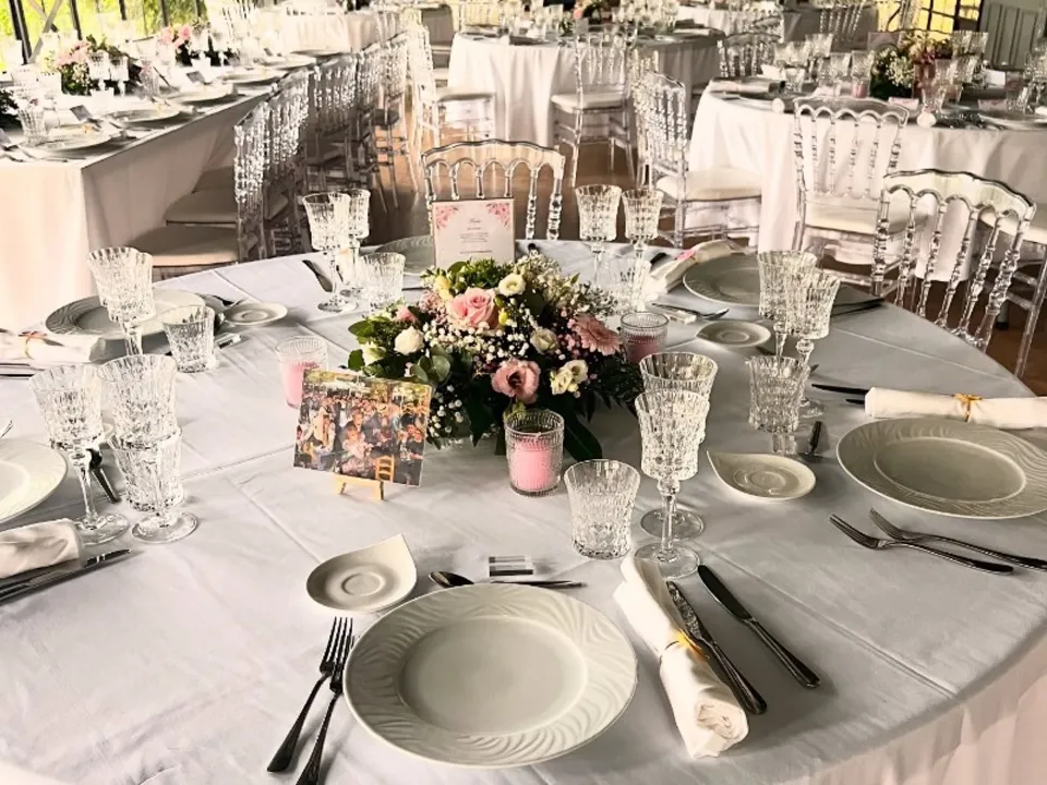 LE CHÂTEAU D'HARDRICOURT