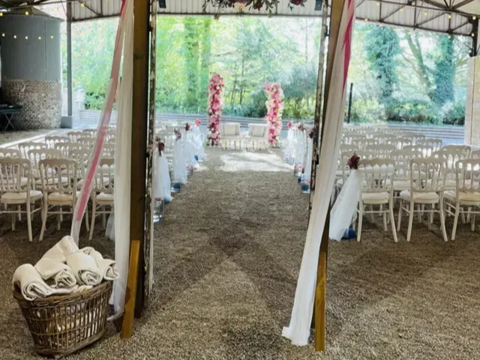 LE COLOMBIER DU MANOIR