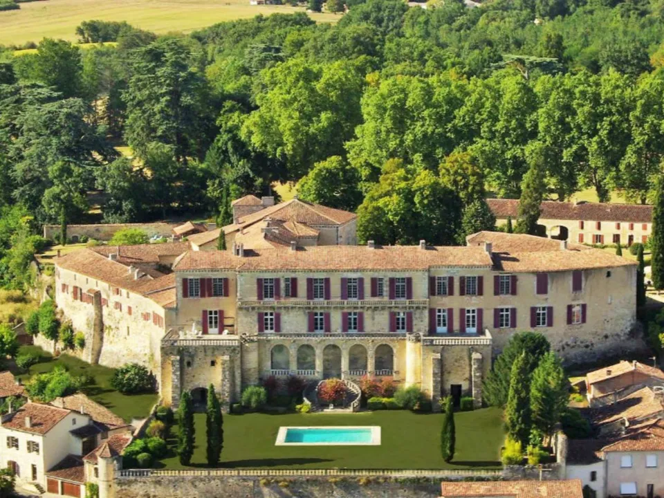 CHÂTEAU DE POUDENAS