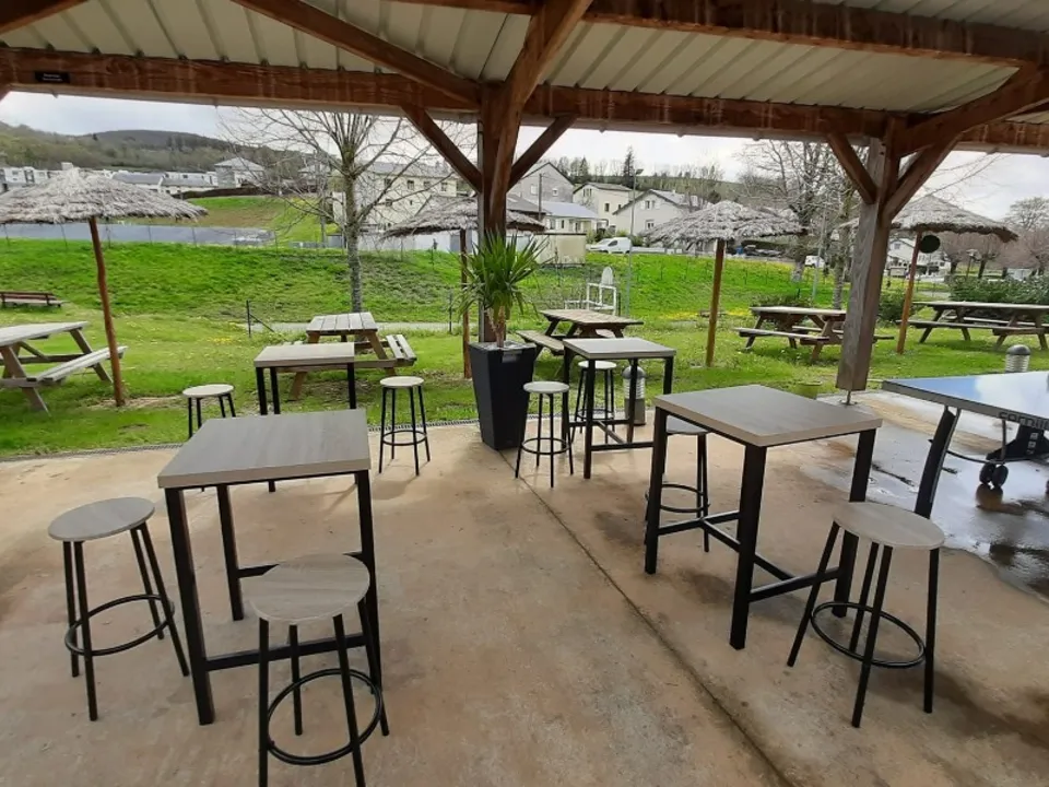 LES SOURCES CHAUDES - CAMPING