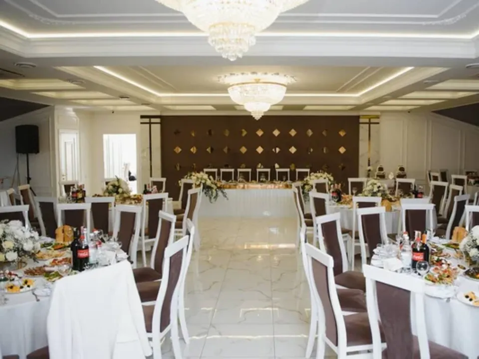 ORANGERIE DU CHÂTEAU DE LACOSTE