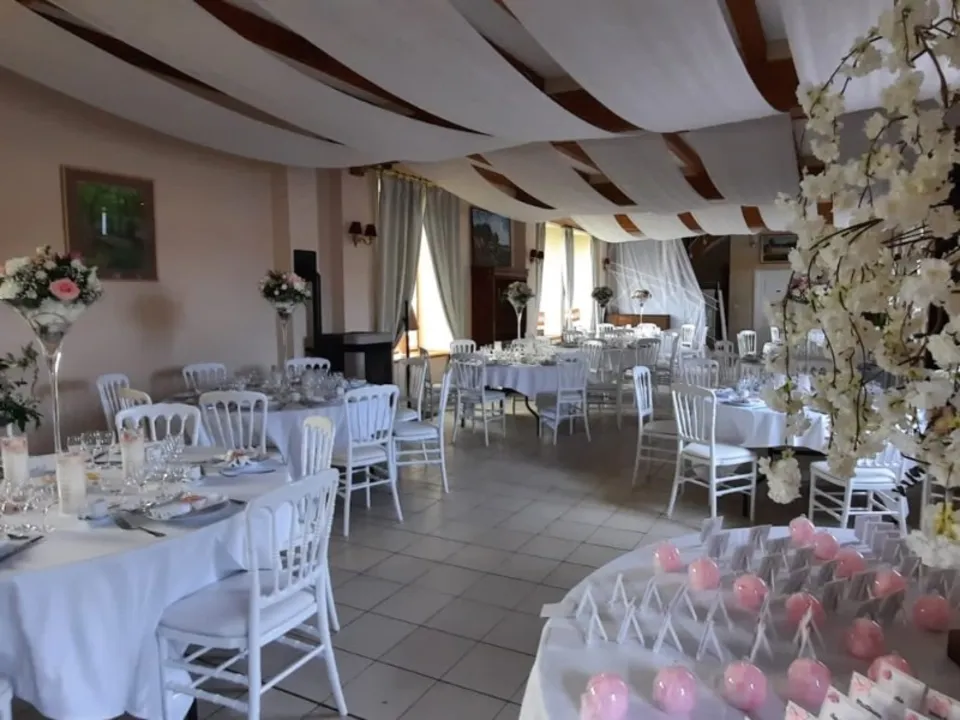 LE DOMAINE DE MORESVILLE