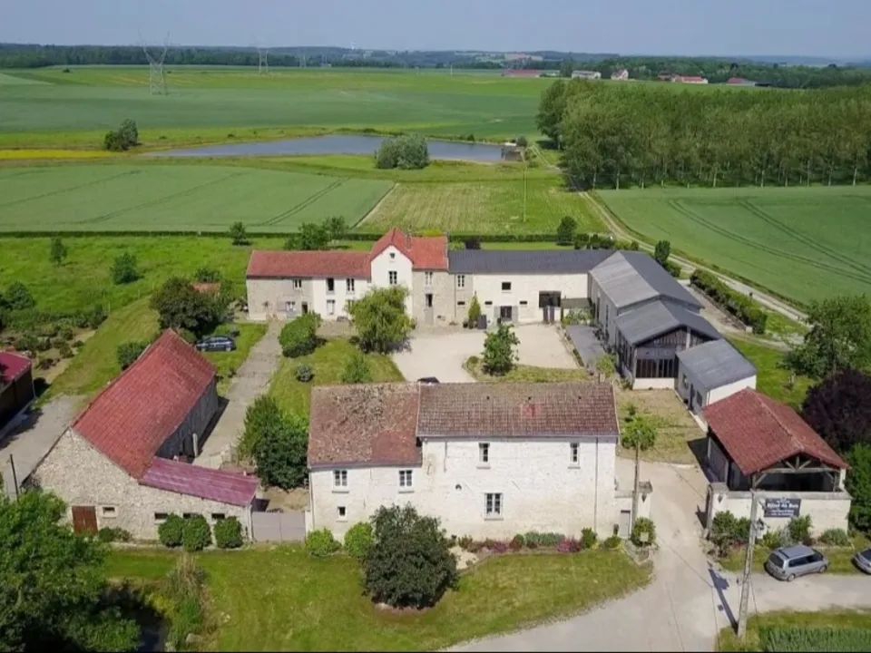 LE GRAND HÔTEL DU BOIS