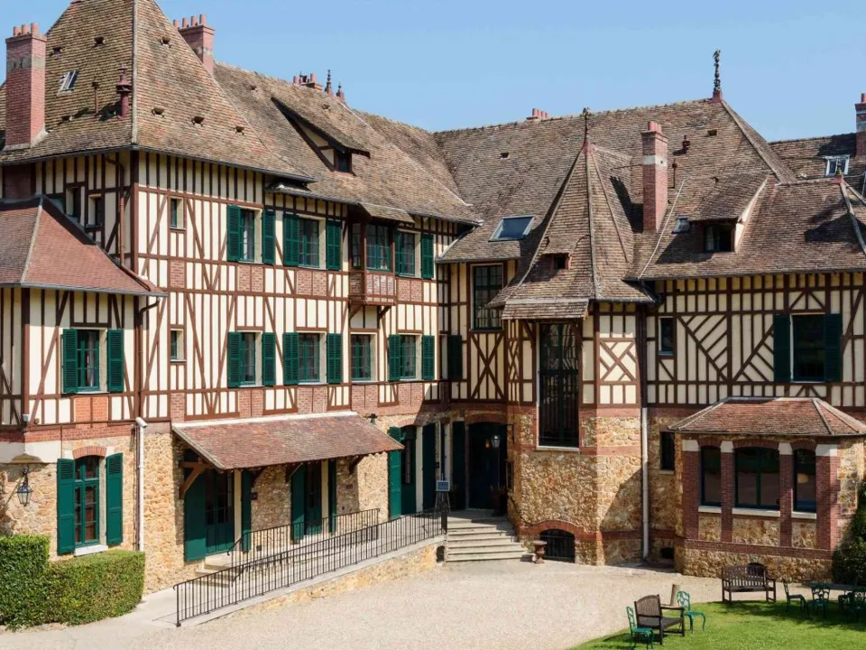 CHÂTEAU DE LARROQUE