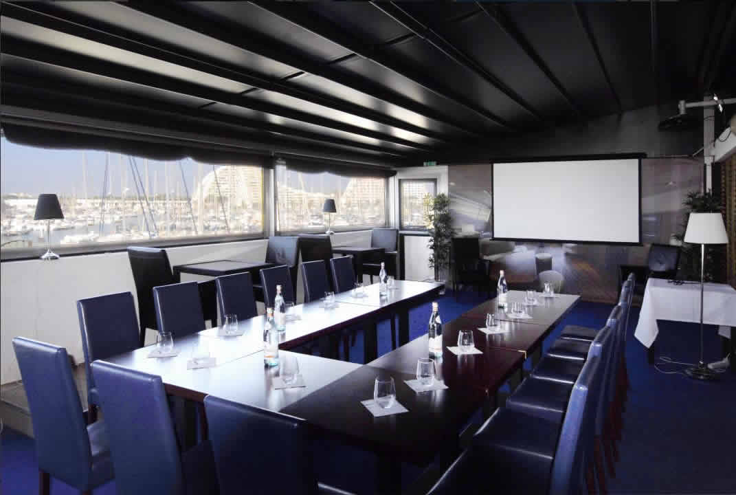 RESTAURANT LE YACHT CLUB