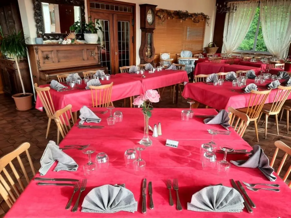 HOSTELLERIE DE LA CROIX D'OR