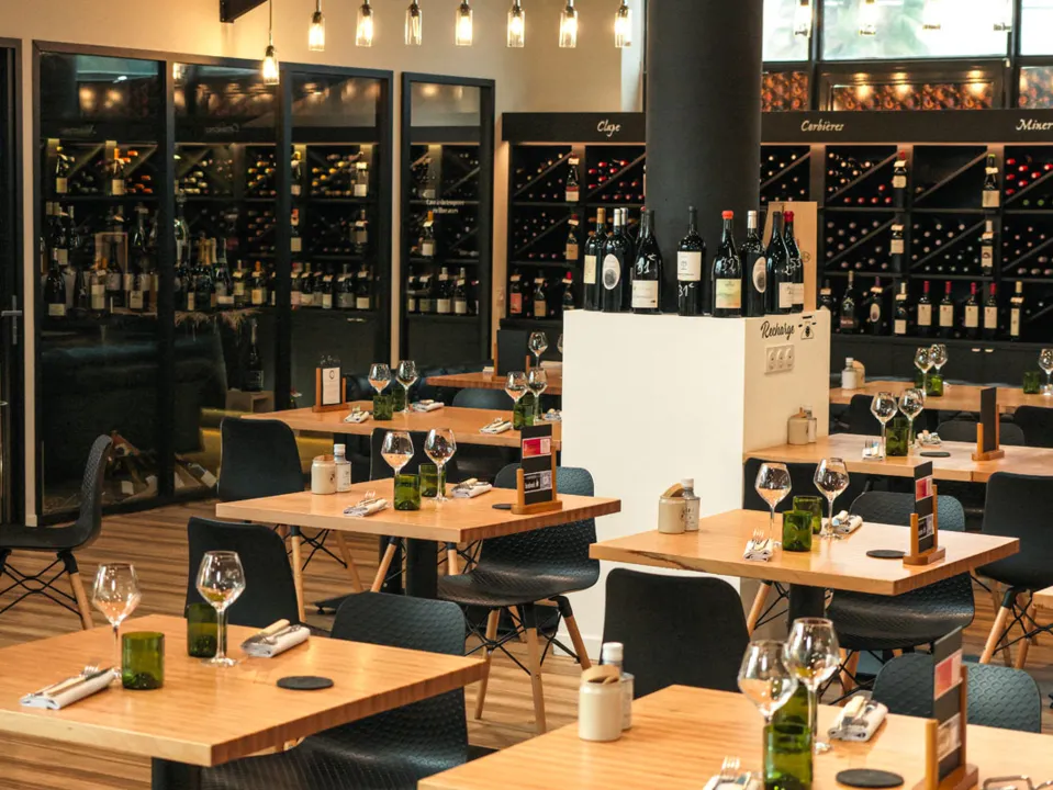 LA TABLE SAINT CRESCENT