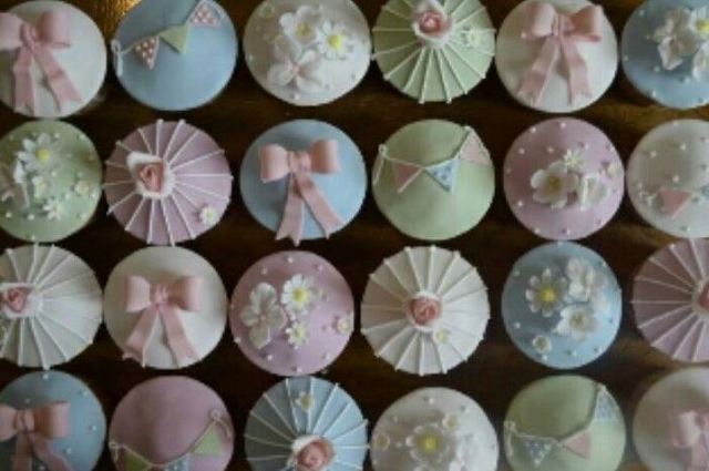 Delphine Tollari Cakes