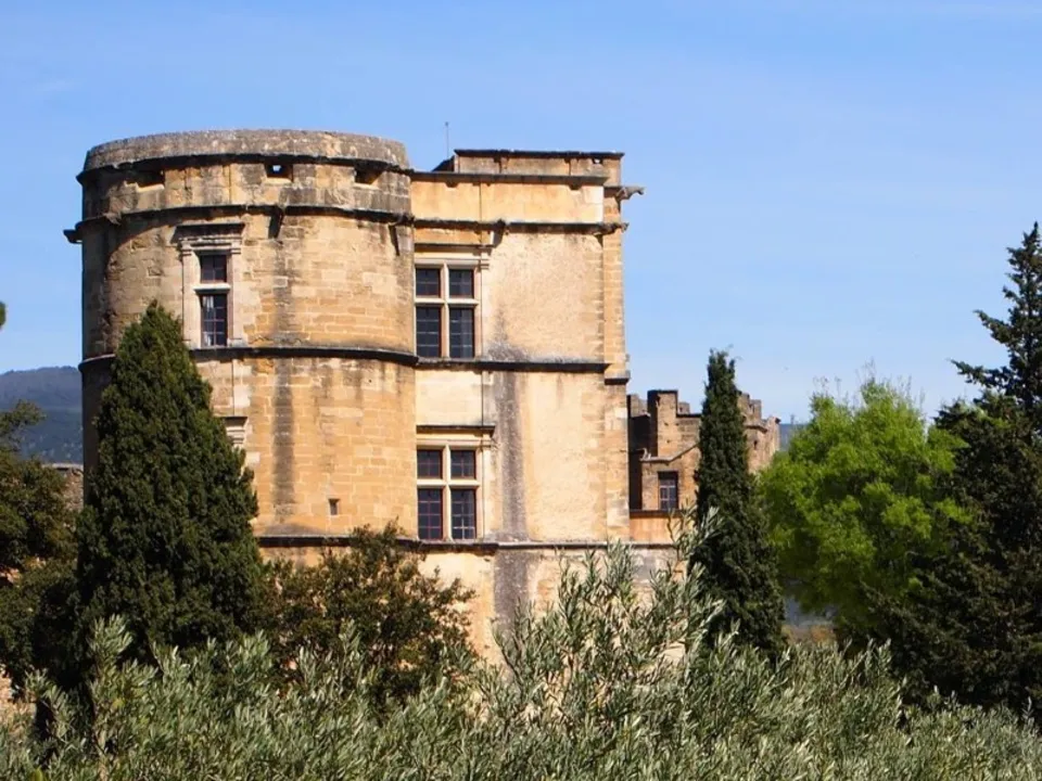 CHÂTEAU DE LOURMARIN