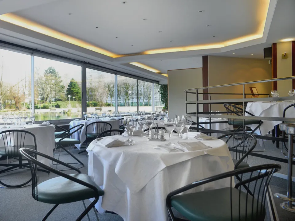 RESTAURANT LES CHANTERAINES