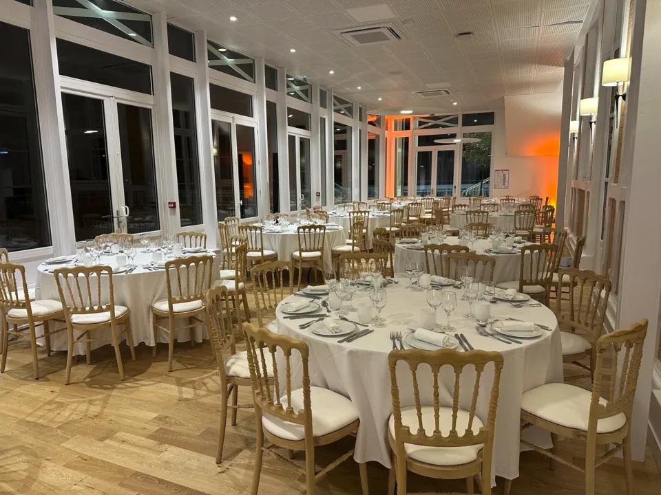 CENTRE LOCATION SERVICES