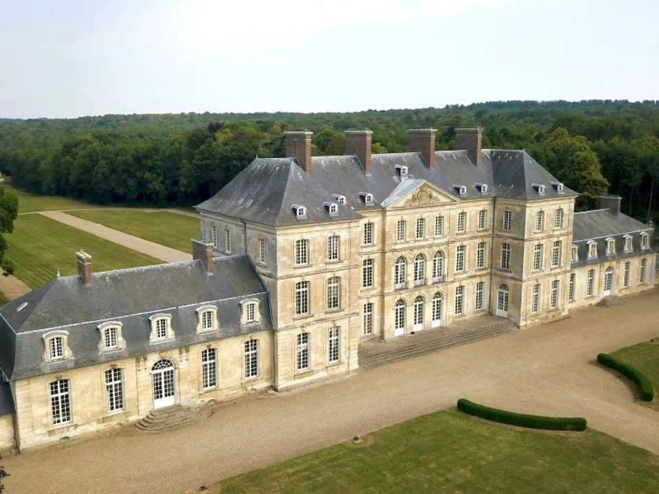 CHÂTEAU DE BERTANGLE