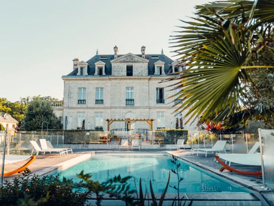 CHATEAU DE LA GRESSIERE