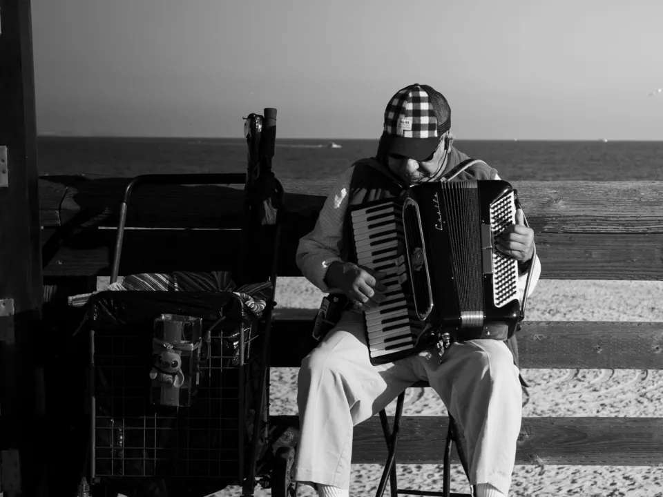 ORCHESTRE TONY CALVES