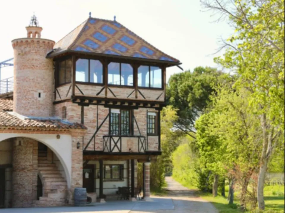 CHÂTEAU SAINT LOUIS