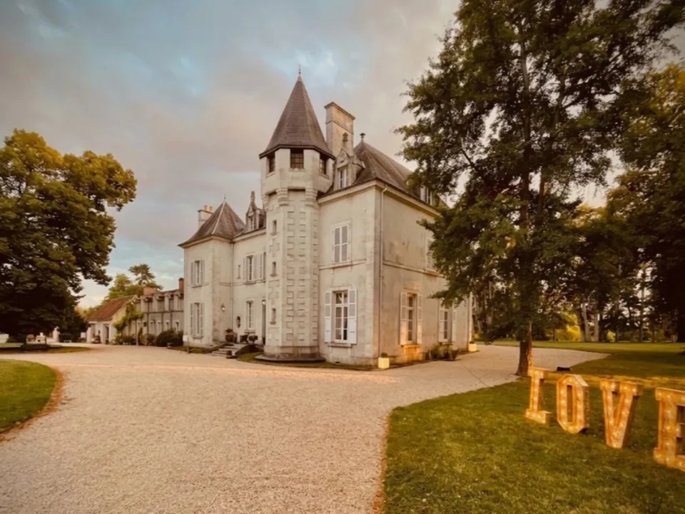 CHÂTEAU DE DANGY