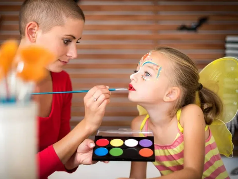 MAQUILLEUSE ARTISTIQUE