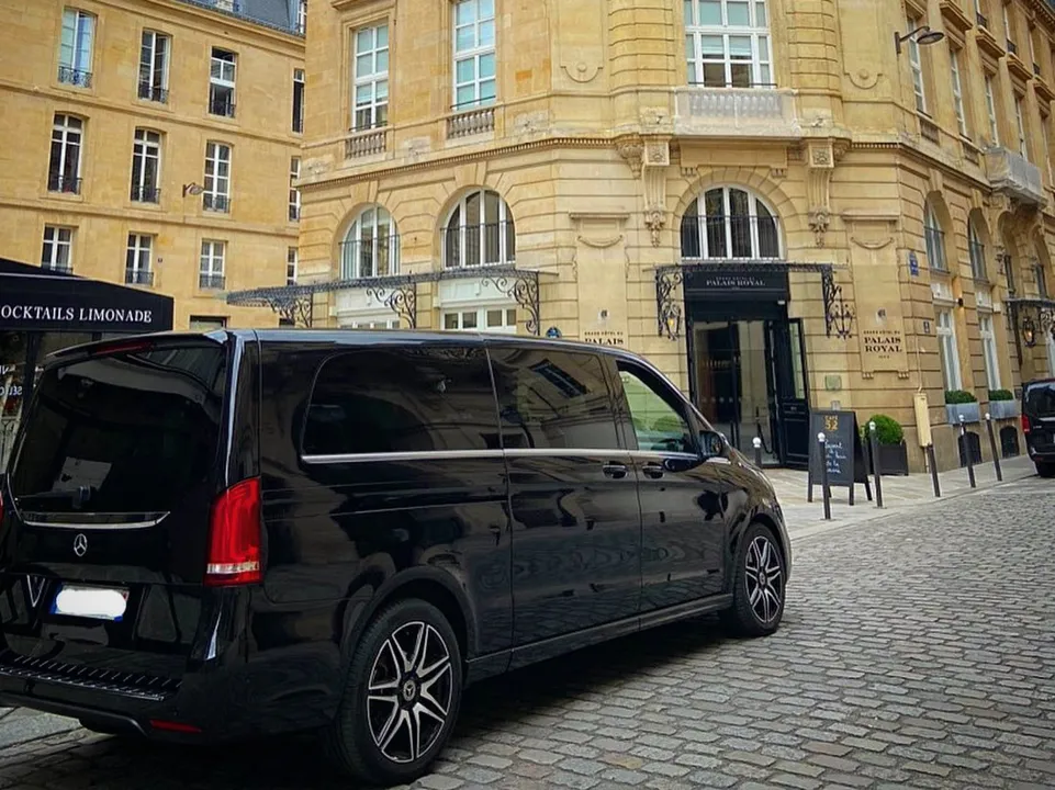 Exclusive Cab
