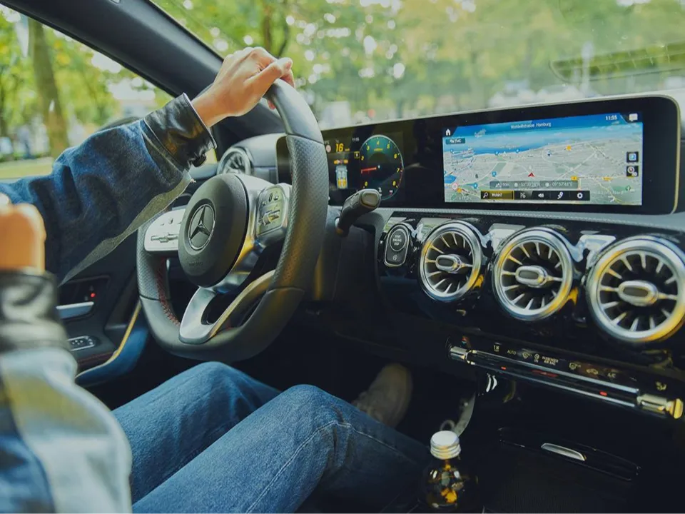 Mercedes-Benz Rent