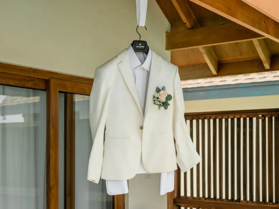 LES MARIÉS D'ERINALYS 