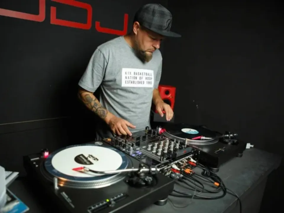 ASSOCIATION SCALEVENEMENTS