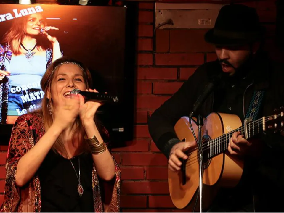 Indhira Luna et Claude Steiner