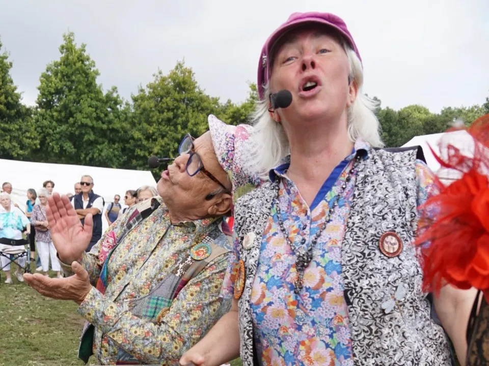 AB OVO ERIC ET VALÉRIE