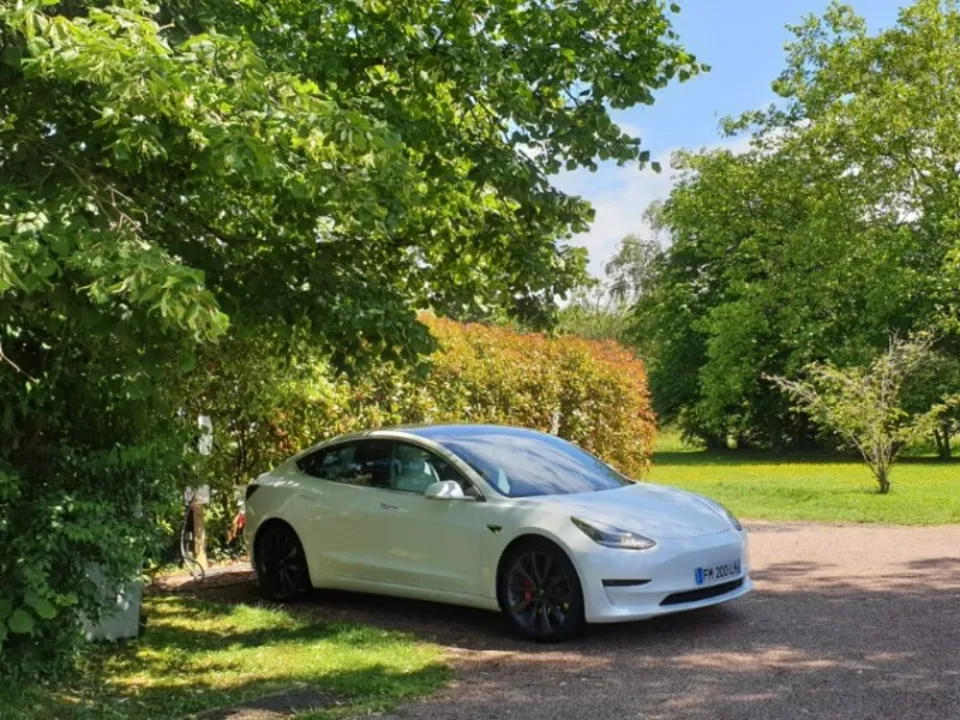 GÉNÉRATION LOCATION