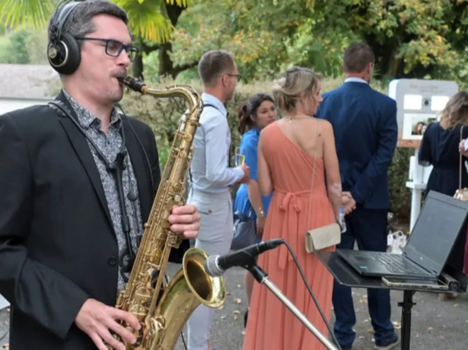 THE JAZZ SPIRITUALS
