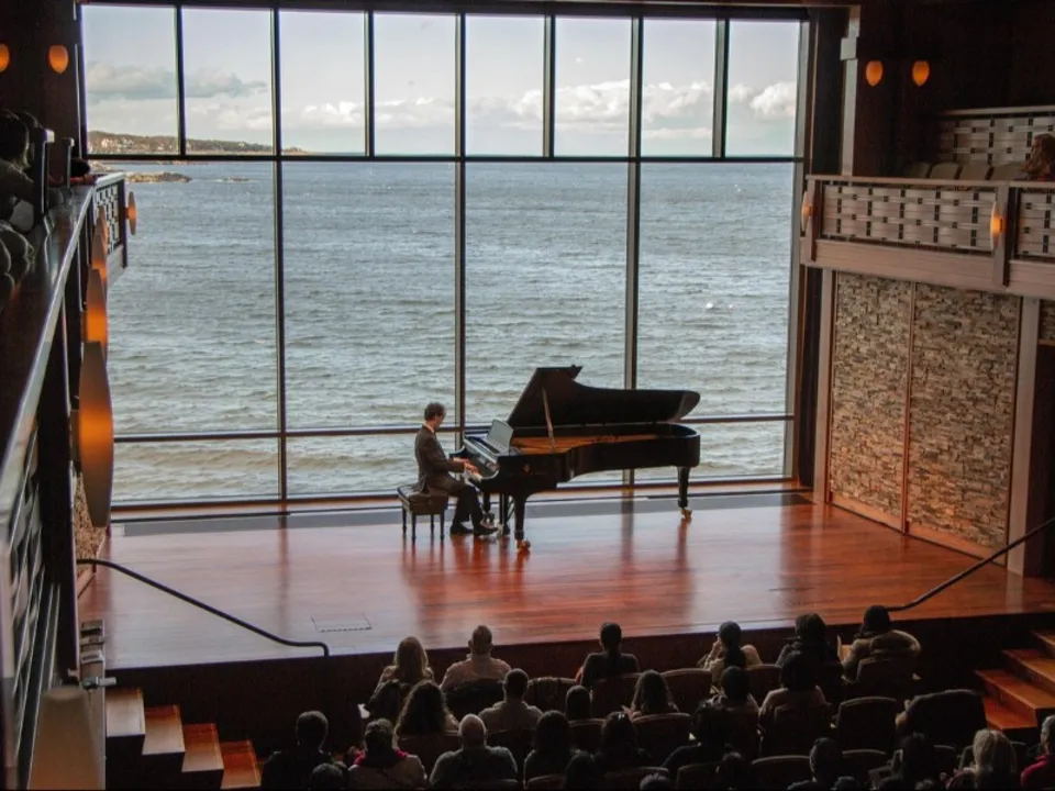 JEAN-CHRISTOPHE CHAUVIN