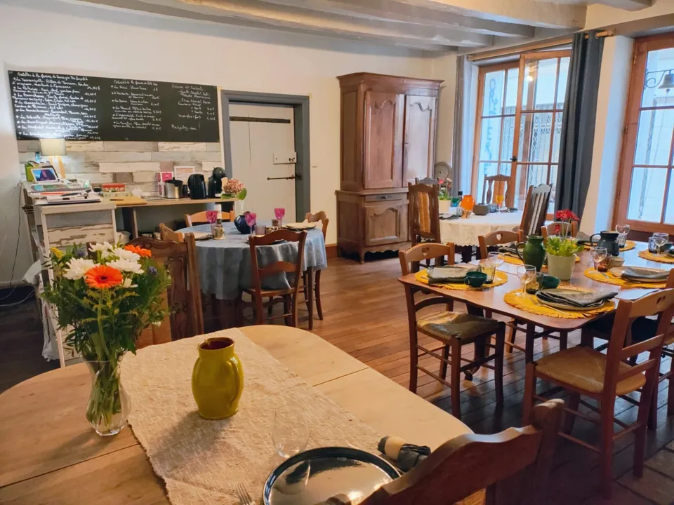 LE PIGEONNIER (ROCHE POSAY (LA)