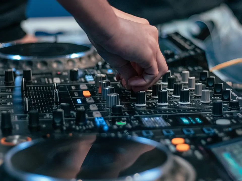 DJ-Chris Strasbourg