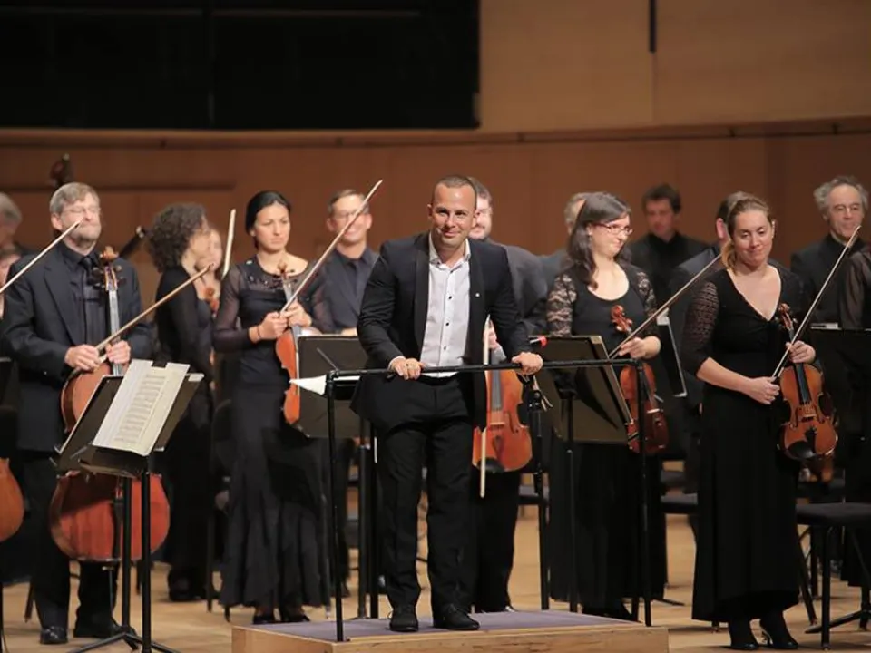 Orchestre m