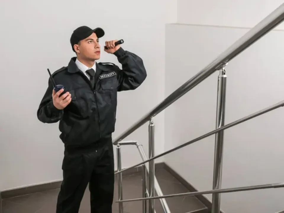 EMPIRE SECURITY SARL