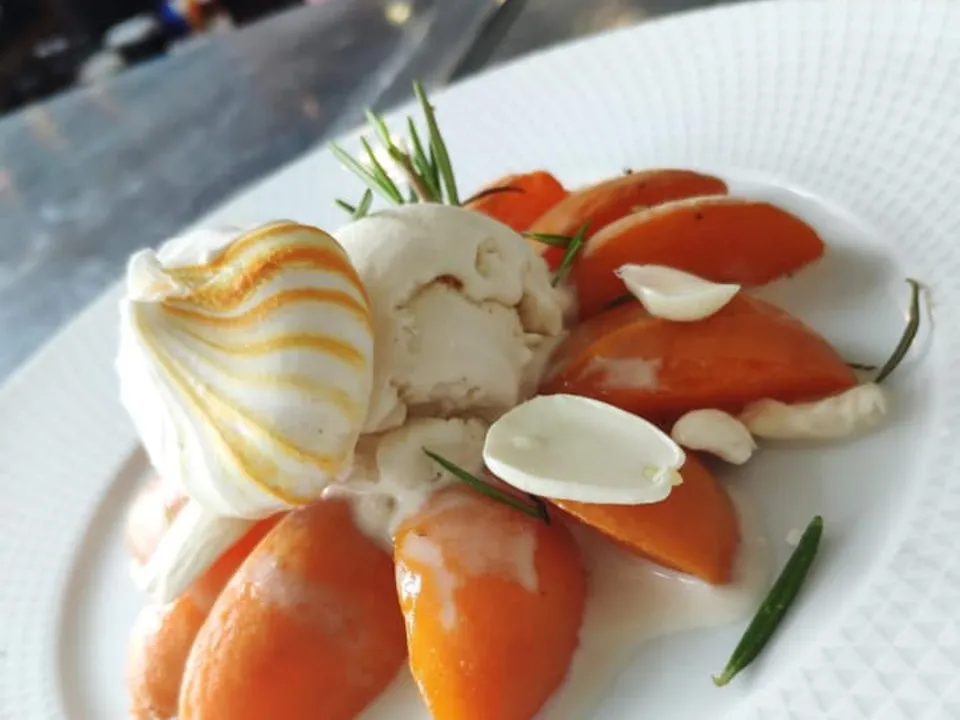 Le Chantilly