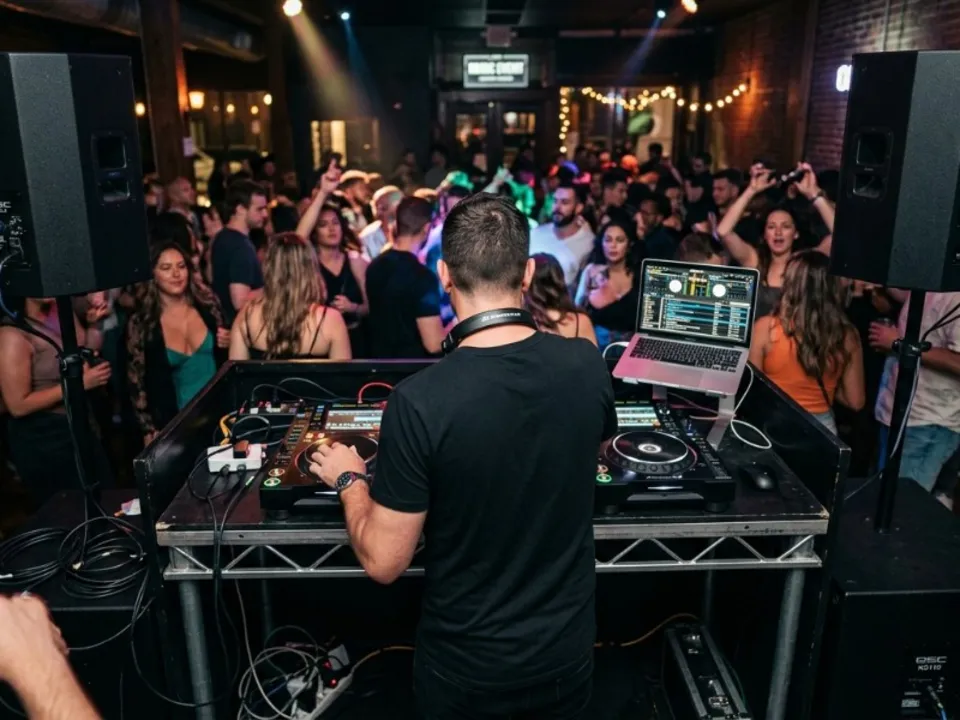 DISCOMOBILE LE BÉTA OMÉGA