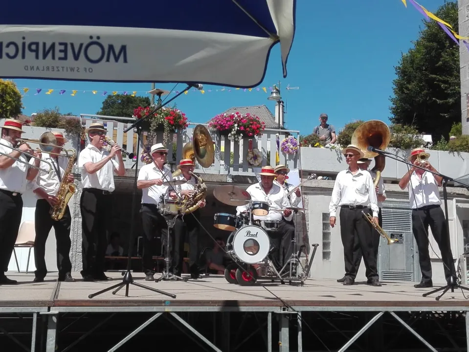 LA BARQUETTE DE GIVORS