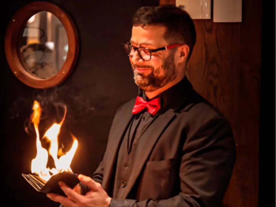 STEVAX LE MAGICIEN
